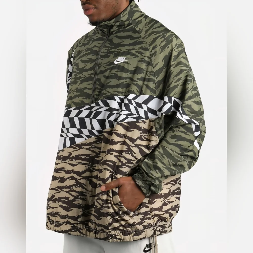 Nike | NSW AOP Vaporwave Swoosh Woven Half-Zip Jacket | Packable | Mens - Picture 2 of 16